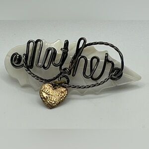 Vintage “Mother” Niagara Falls Brooch – Wire Script on Mother of Pearl